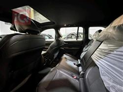 جیپ گراند شیرۆکی